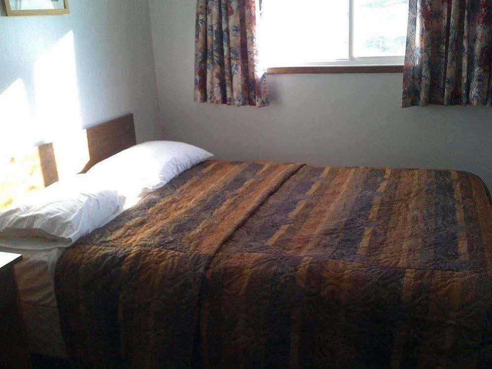 Moosomin Motel Eksteriør billede