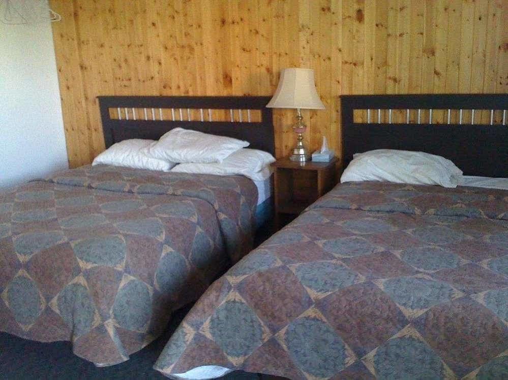 Moosomin Motel Eksteriør billede