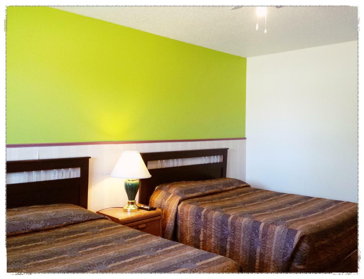 Moosomin Motel Eksteriør billede
